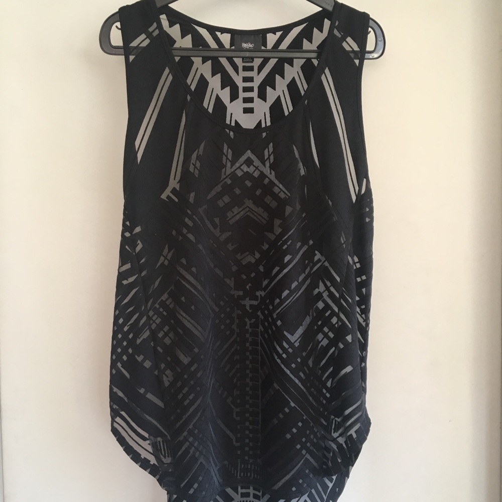 Black shear tank black felted geometric pattern